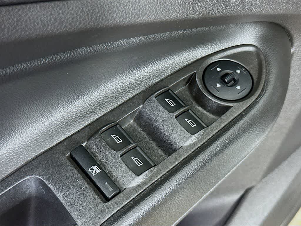 Thumbnail: 2018 Ford Escape - 29