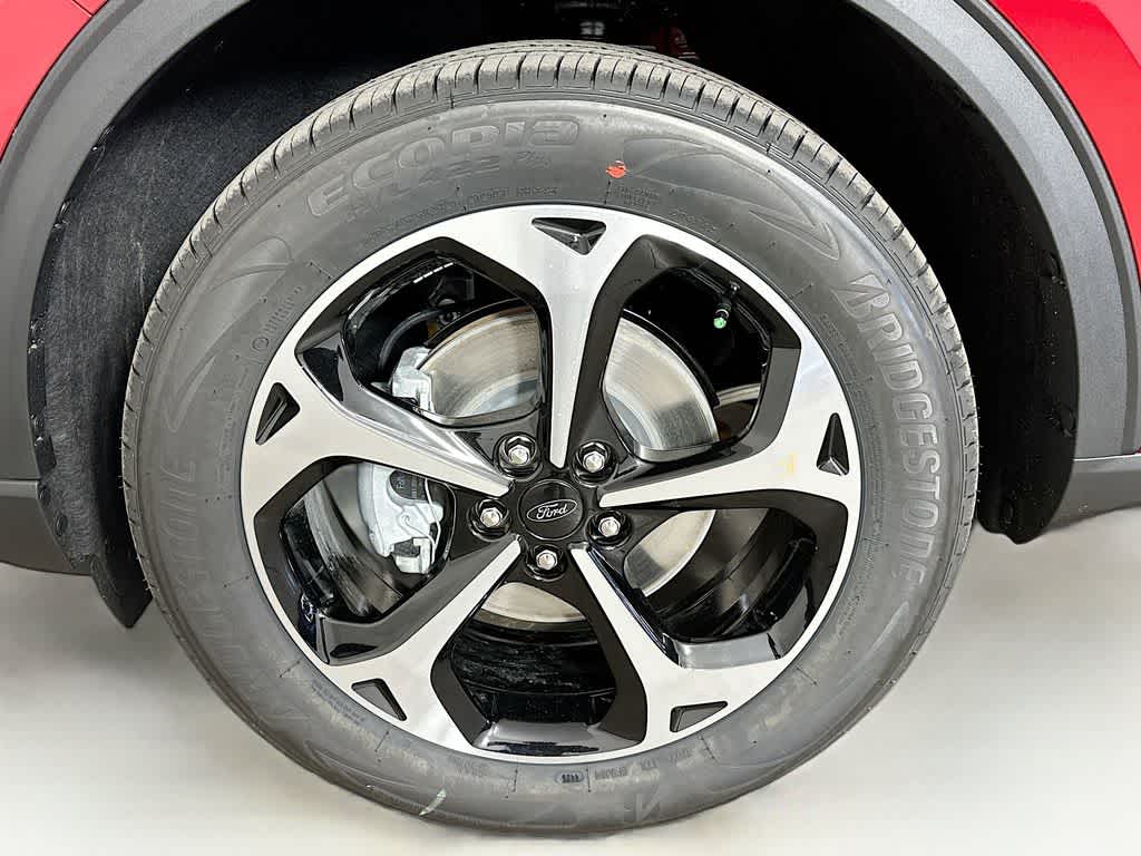 Thumbnail: 2026 Ford Escape - 8