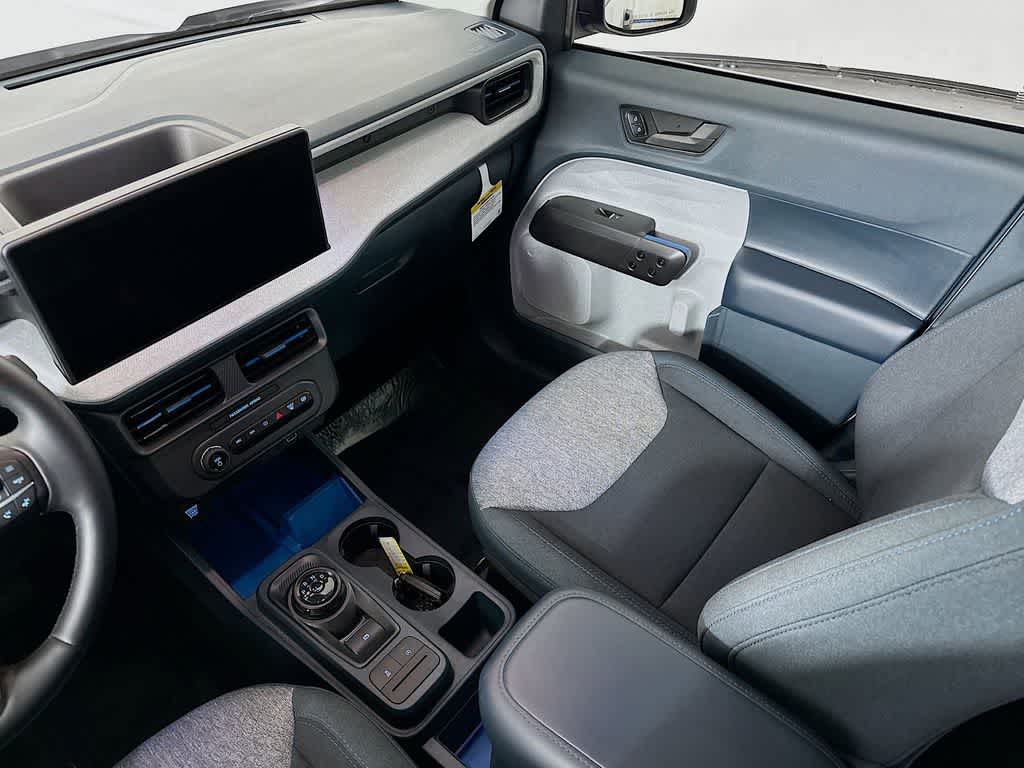 Thumbnail: 2025 Ford Maverick - 11