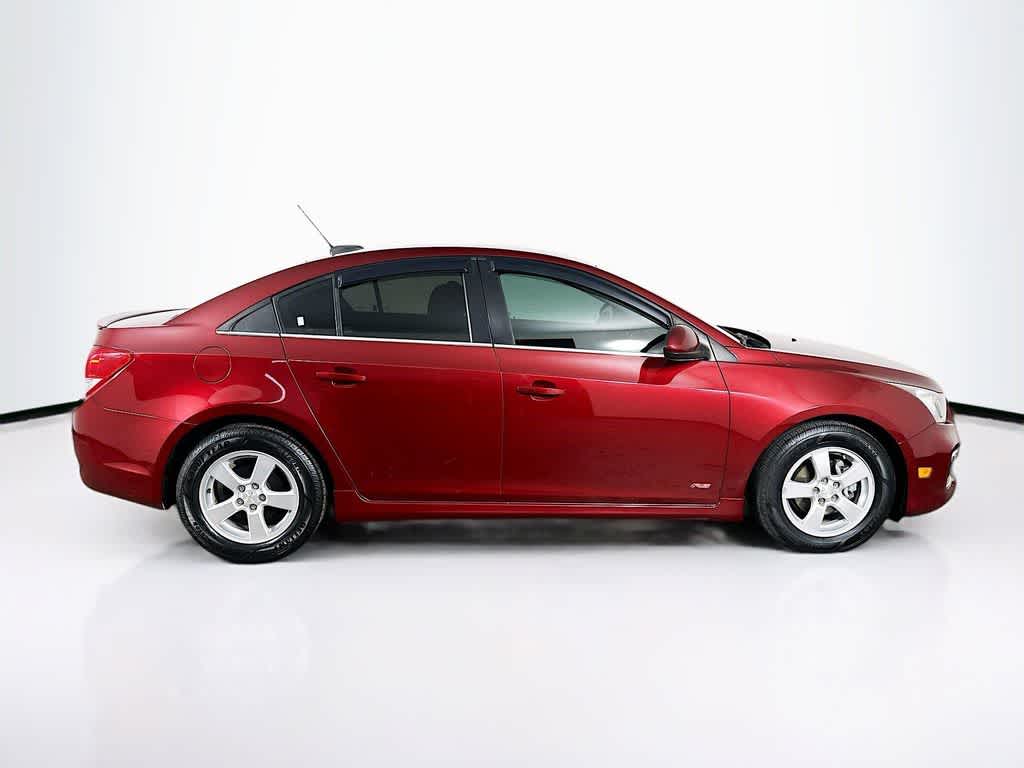 Thumbnail: 2015 Chevrolet Cruze - 25
