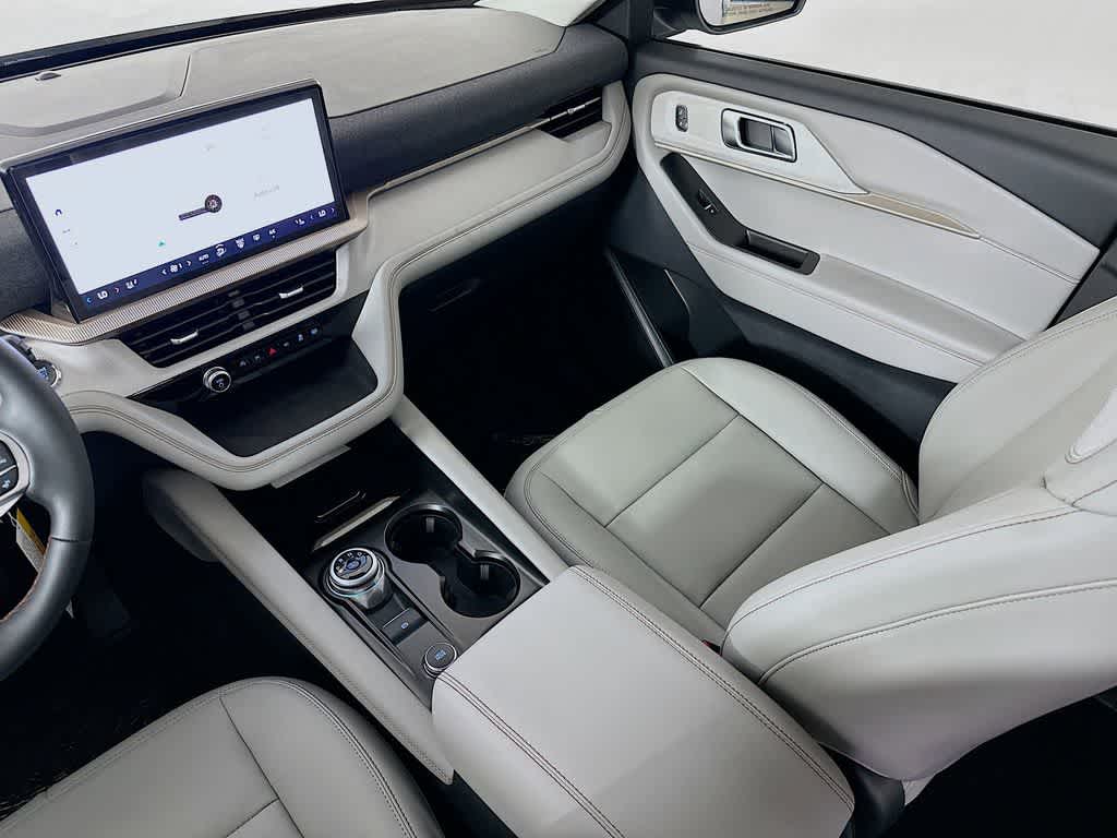 Thumbnail: 2025 Ford Explorer - 11
