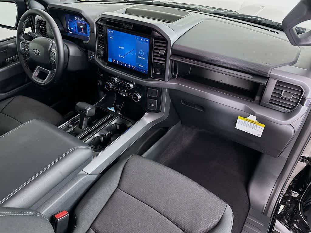 Thumbnail: 2025 Ford F-150 - 33