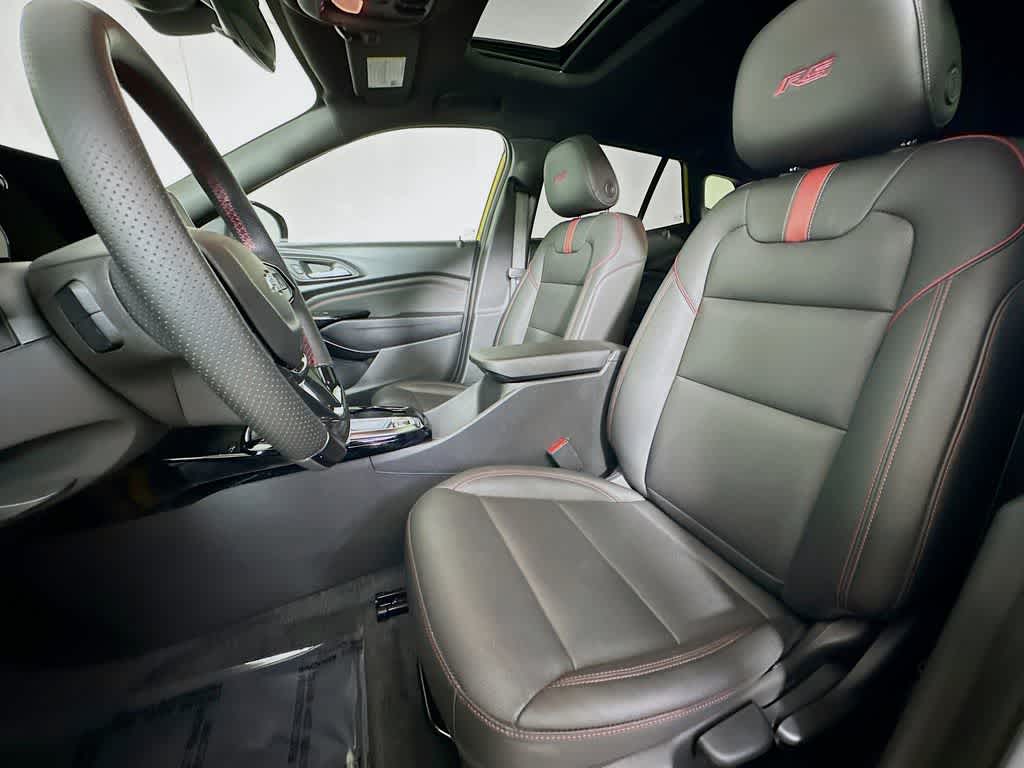 Thumbnail: 2024 Chevrolet Trax - 12