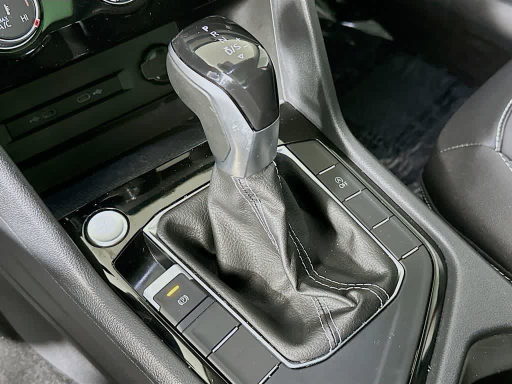 Thumbnail: 2023 Volkswagen Taos - 19