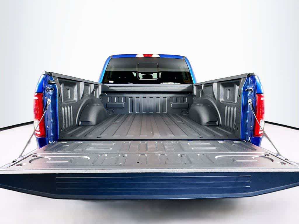 Thumbnail: 2017 Ford F-150 - 21