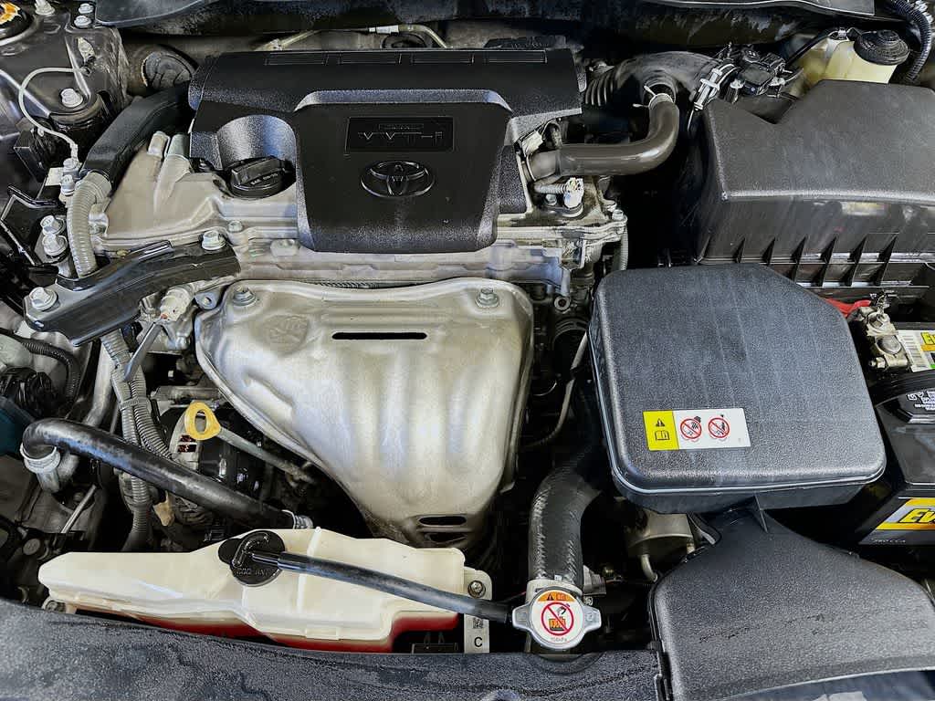 Thumbnail: 2017 Toyota Camry - 9