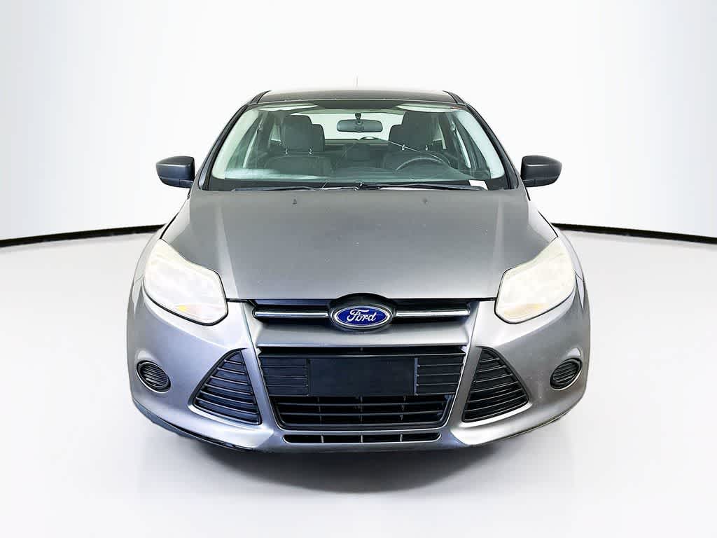 Thumbnail: 2013 Ford Focus - 6