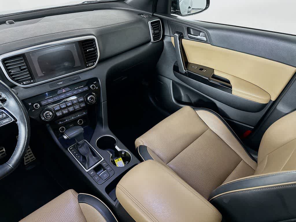 Thumbnail: 2020 Kia Sportage - 11