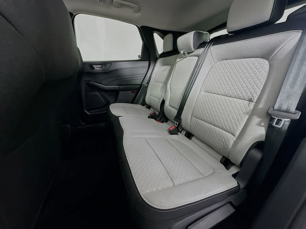 Thumbnail: 2025 Ford Escape - 14