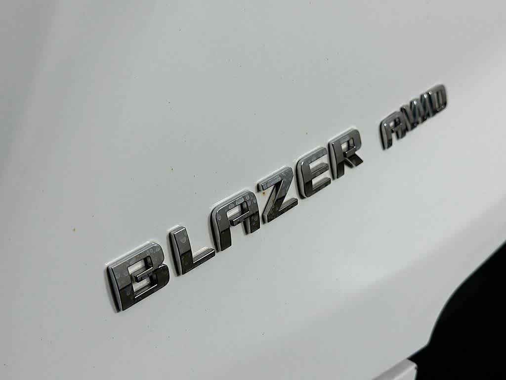 Thumbnail: 2023 Chevrolet Blazer - 7