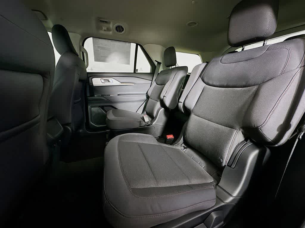 Thumbnail: 2026 Ford Explorer - 12