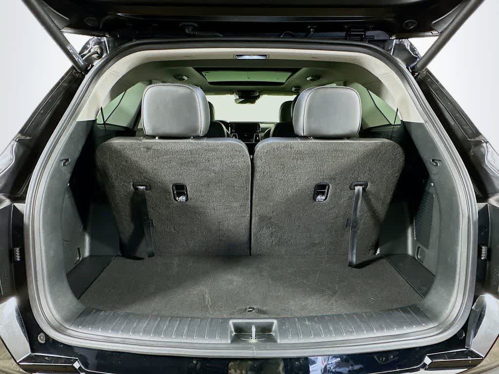 Thumbnail: 2023 Kia Sorento - 21