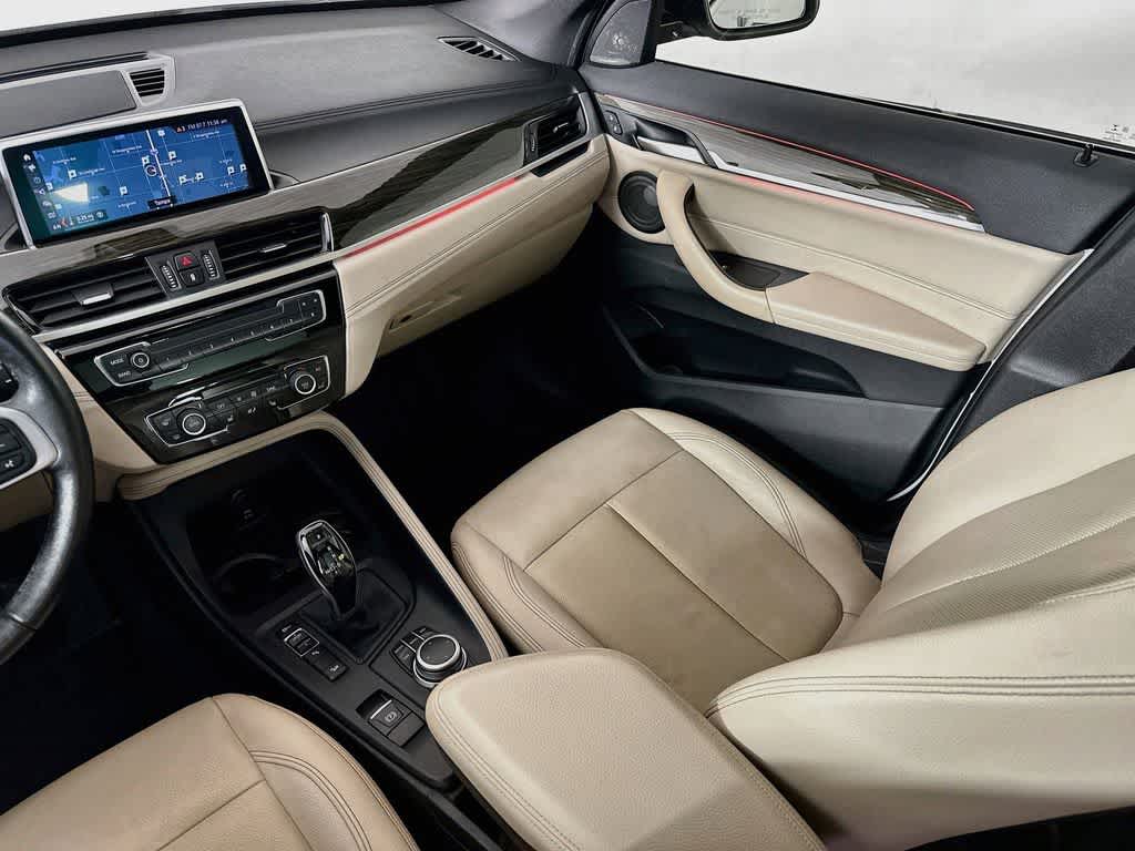 Thumbnail: 2021 BMW X1 - 10