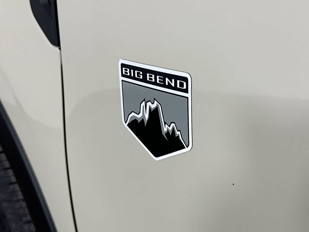 Thumbnail: 2025 Ford Bronco Sport - 7