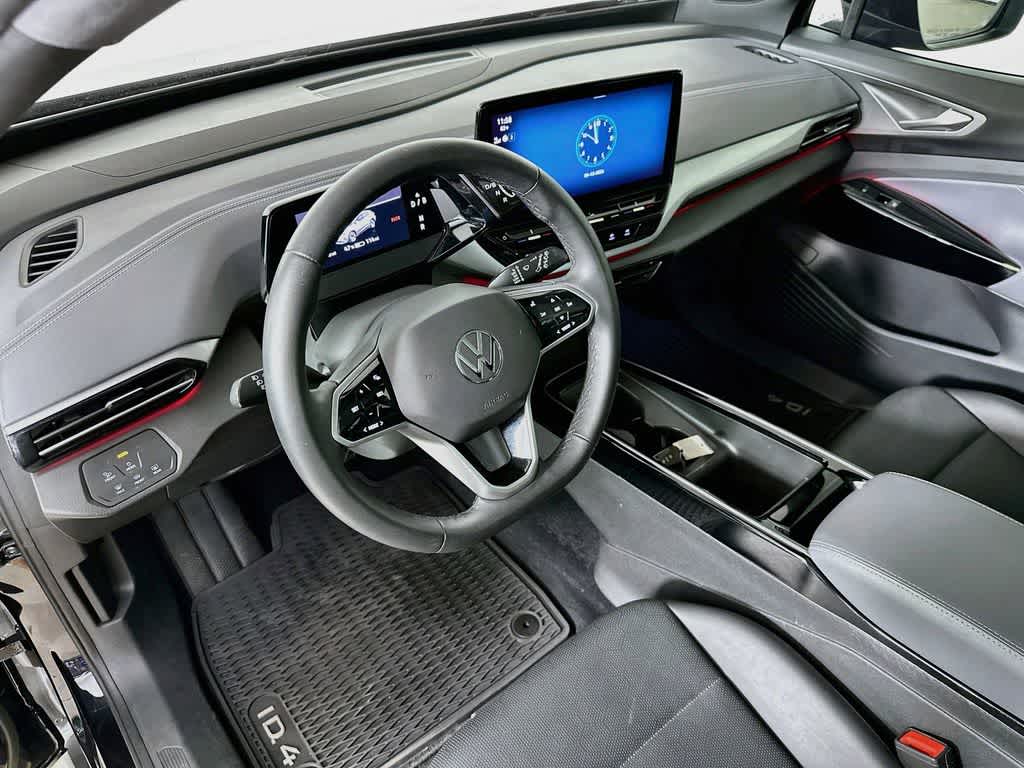 Thumbnail: 2023 Volkswagen ID.4 - 2