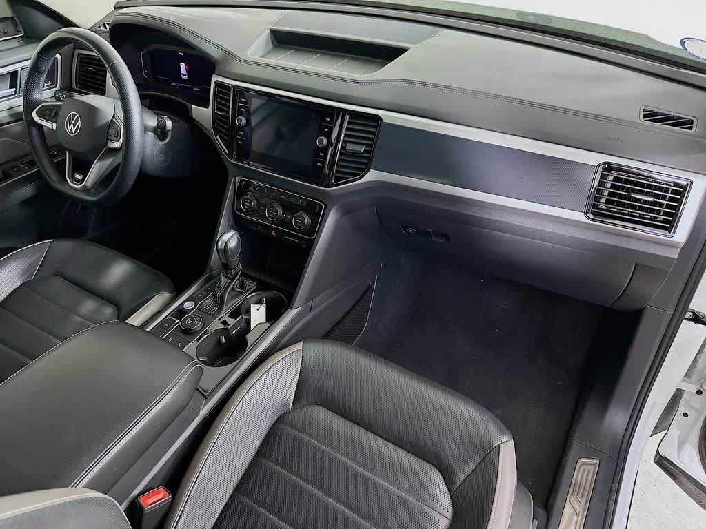 Thumbnail: 2022 Volkswagen Atlas - 33