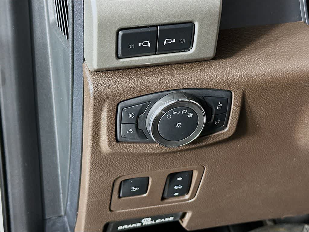 Thumbnail: 2020 Ford Econoline - 26