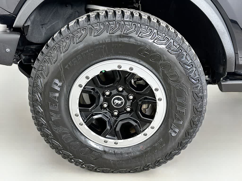 Thumbnail: 2022 Ford Bronco - 8