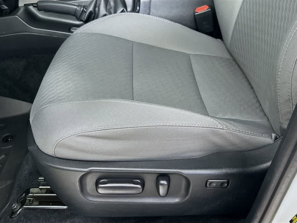 Thumbnail: 2022 Toyota Tacoma - 29