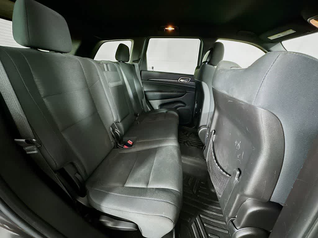 Thumbnail: 2015 Jeep Grand Cherokee - 30