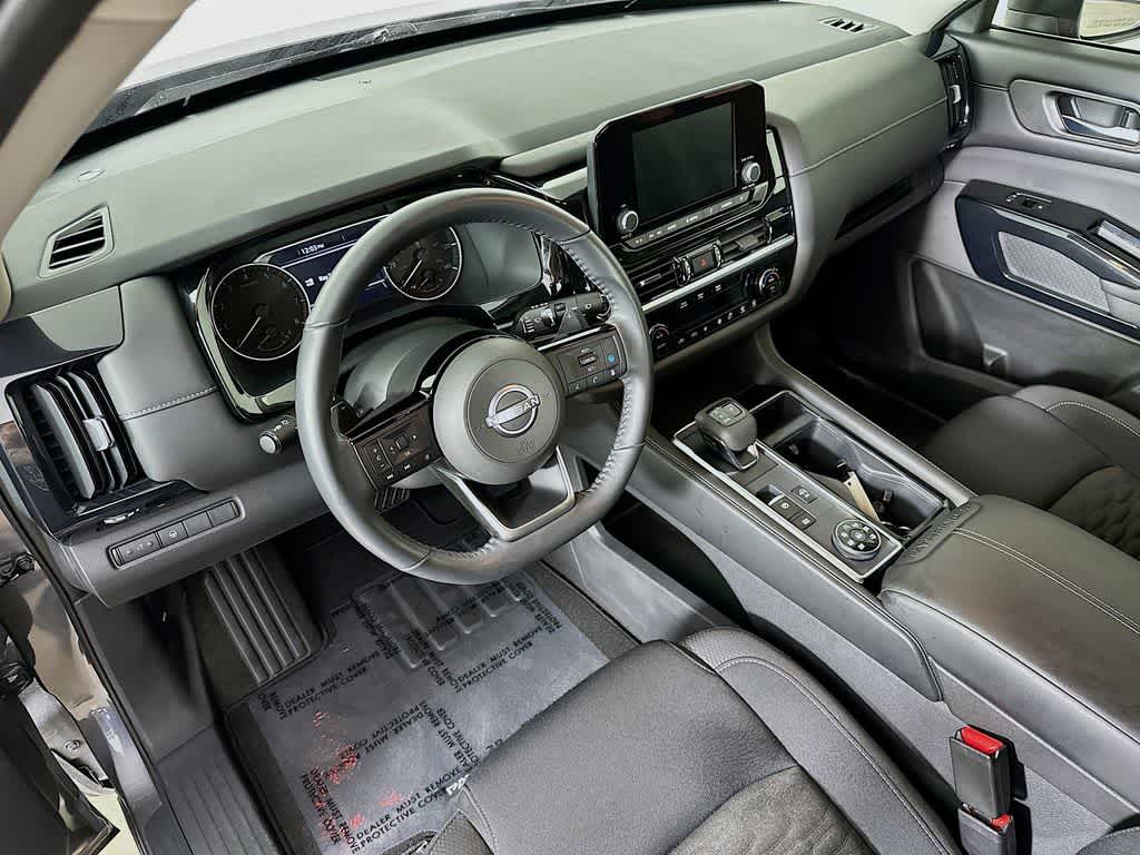 Thumbnail: 2022 Nissan Pathfinder - 2