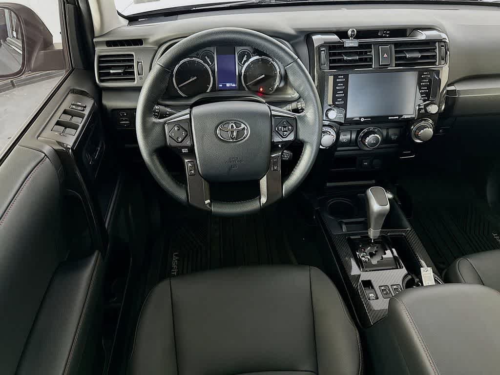2024 Toyota 4Runner TRD Off Road 9