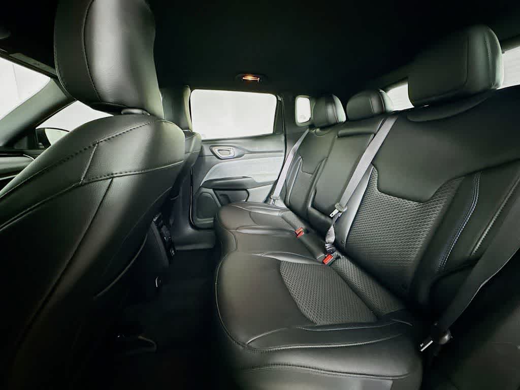 Thumbnail: 2024 Jeep Compass - 14