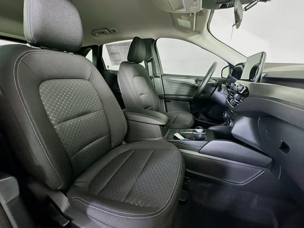 Thumbnail: 2026 Ford Escape - 15