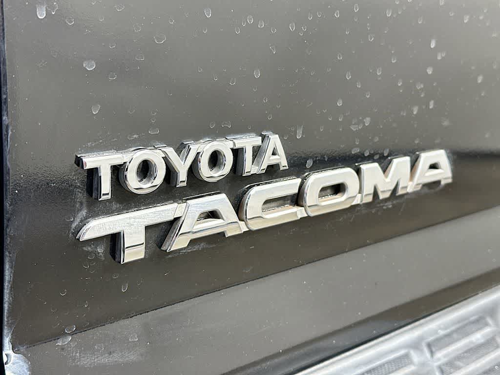 Thumbnail: 2014 Toyota Tacoma - 7