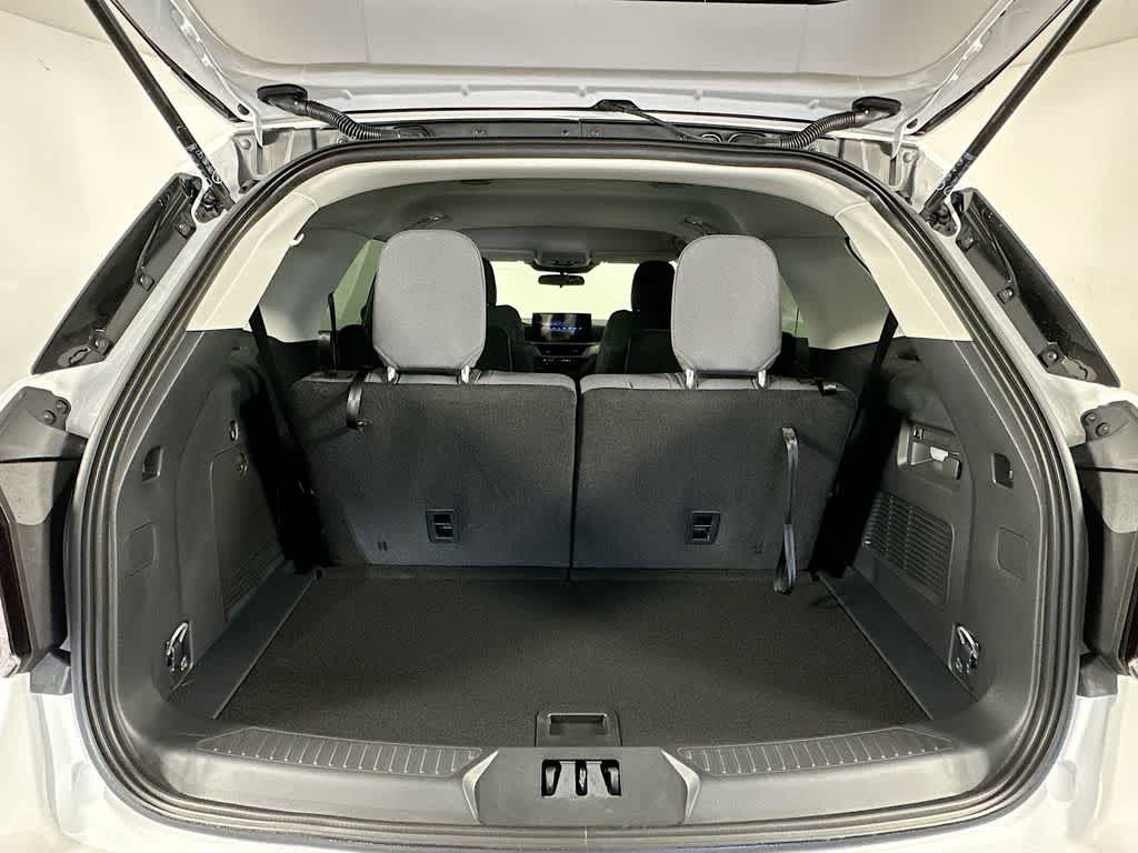 Thumbnail: 2026 Ford Explorer - 18