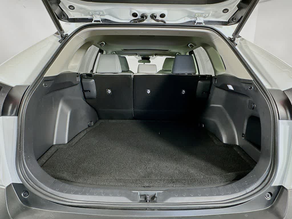 Thumbnail: 2023 Toyota RAV4 - 21