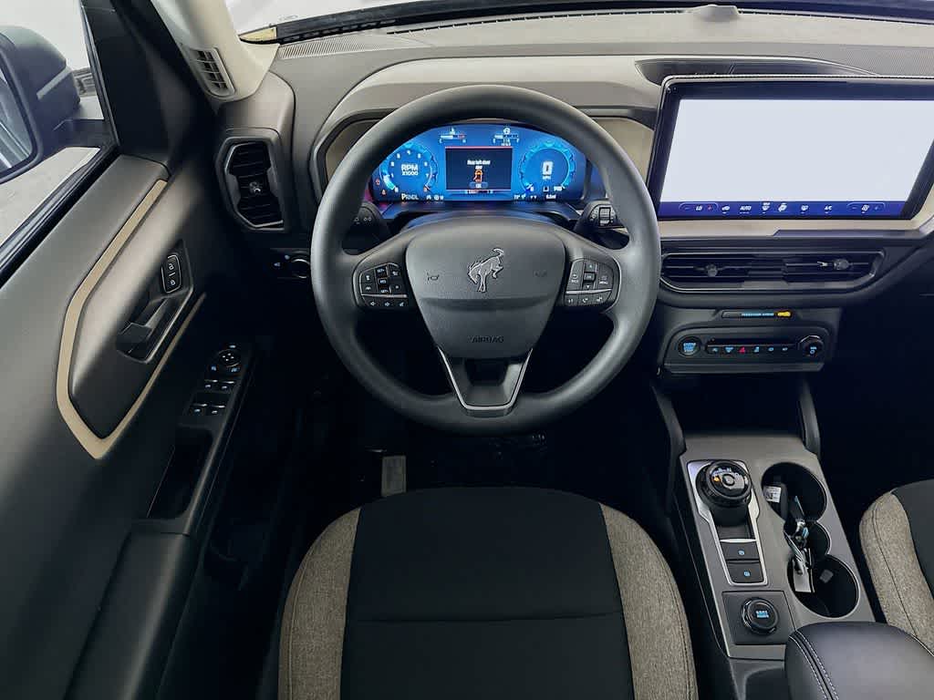 Thumbnail: 2025 Ford Bronco Sport - 10