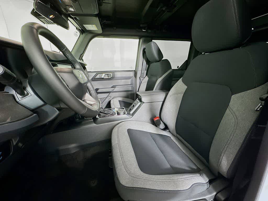 Thumbnail: 2025 Ford Bronco - 12