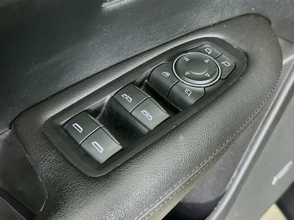 Thumbnail: 2017 Cadillac XT5 - 29