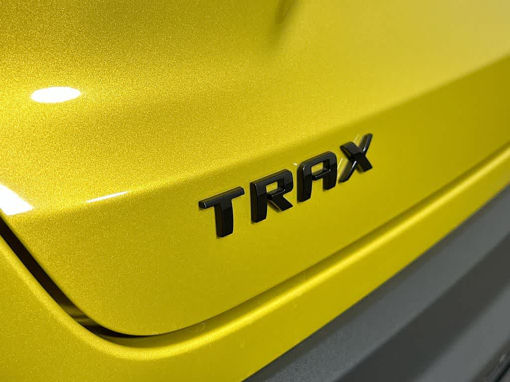 Thumbnail: 2024 Chevrolet Trax - 7