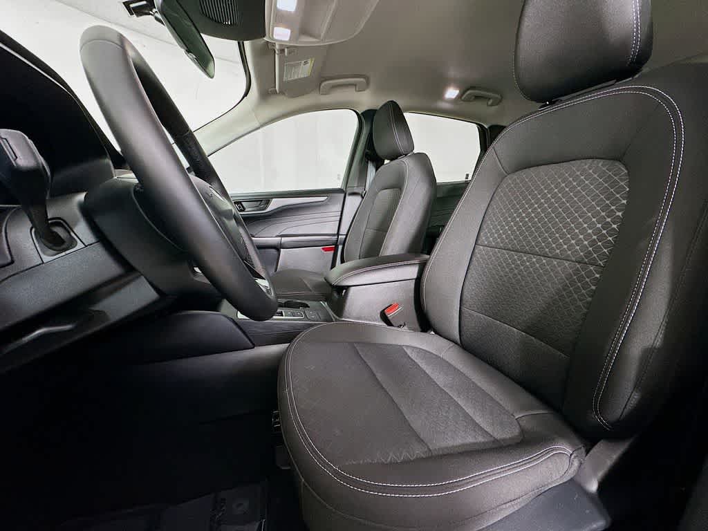 Thumbnail: 2024 Ford Escape - 12