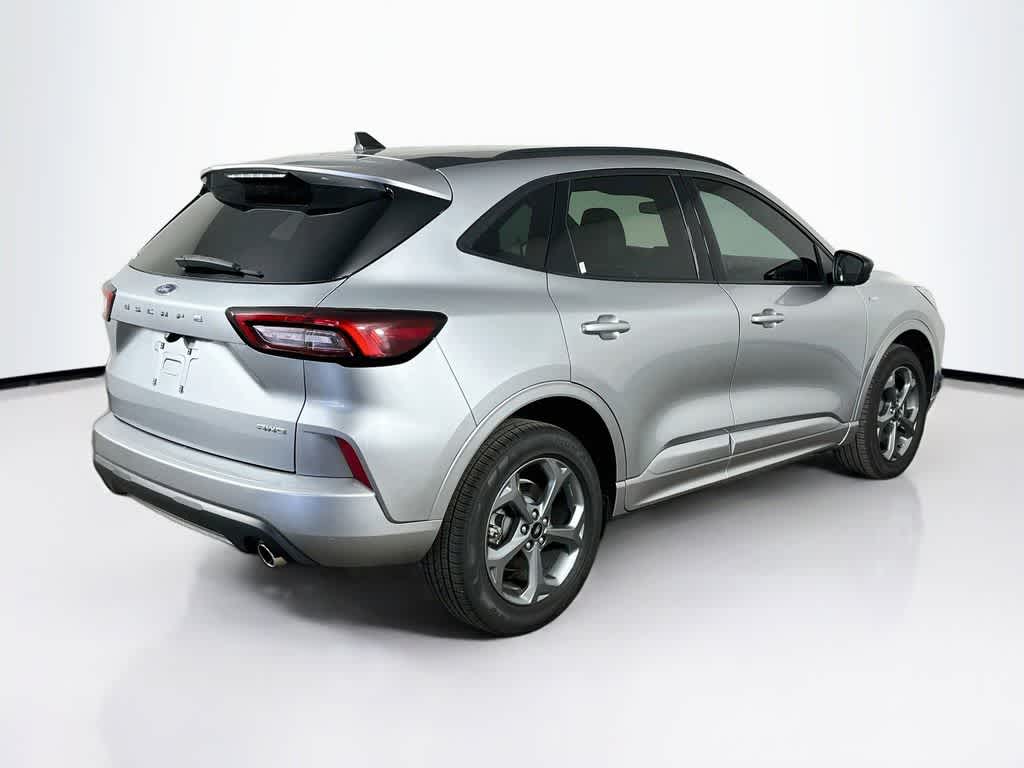 Thumbnail: 2023 Ford Escape - 25