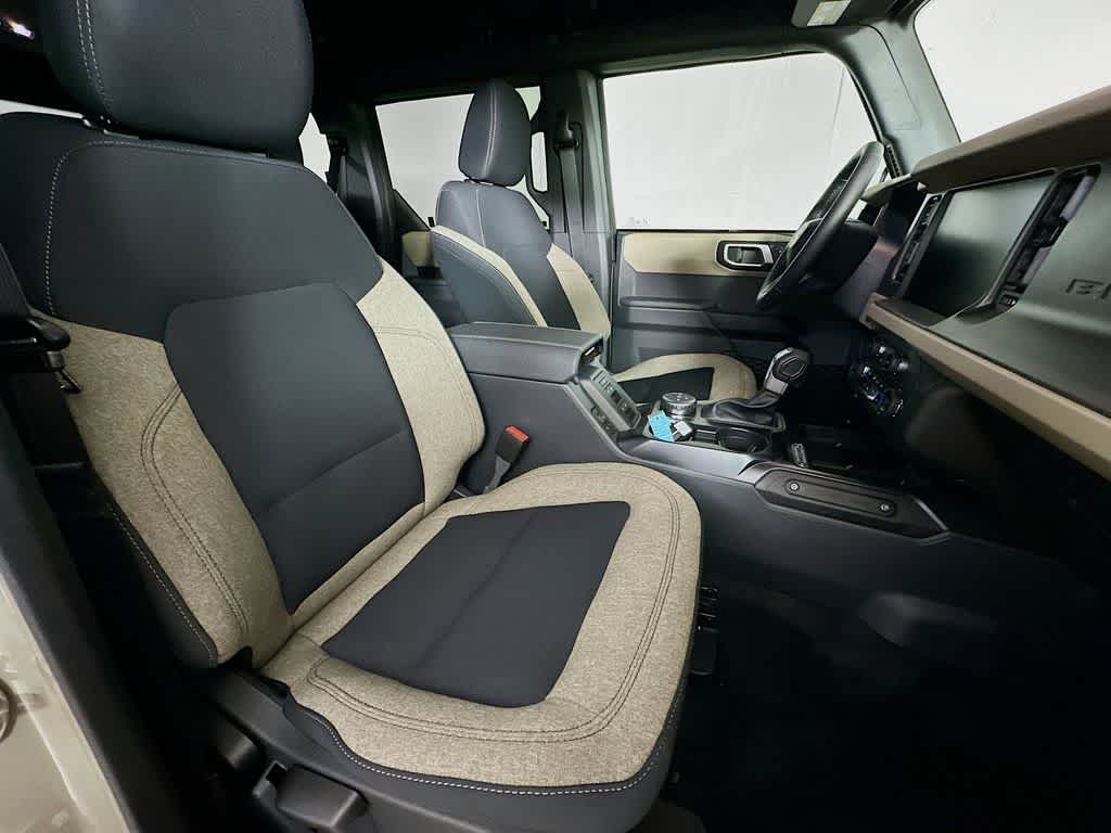 Thumbnail: 2025 Ford Bronco - 17