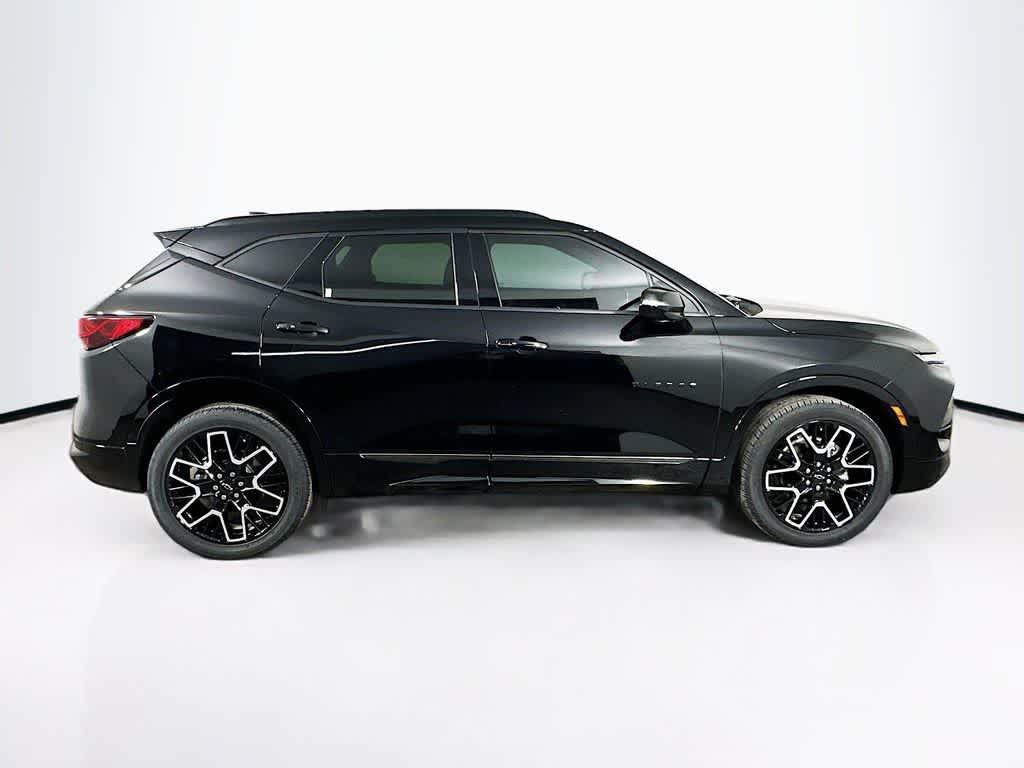 Thumbnail: 2023 Chevrolet Blazer - 26