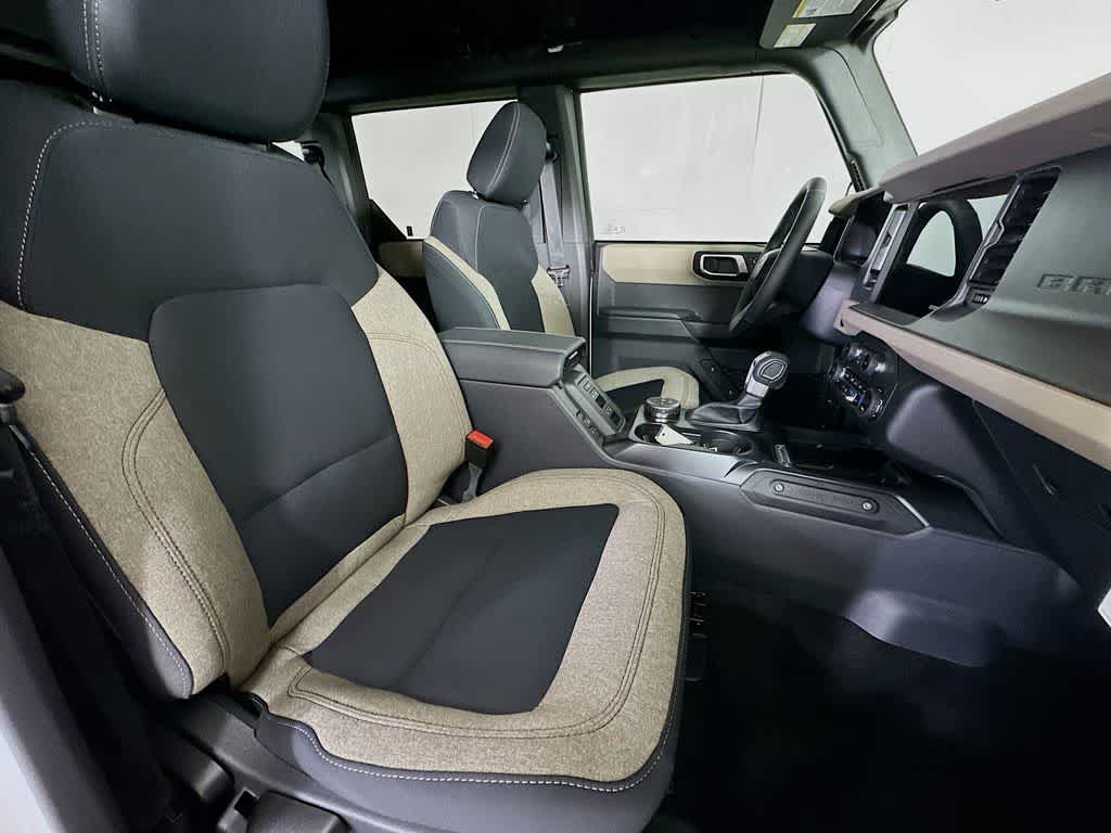 Thumbnail: 2025 Ford Bronco - 15