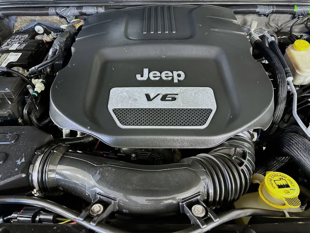 Thumbnail: 2017 Jeep Wrangler - 9