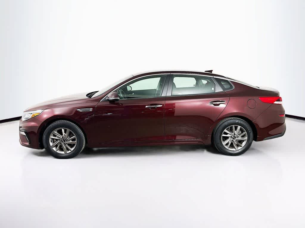 Thumbnail: 2020 Kia Optima - 3
