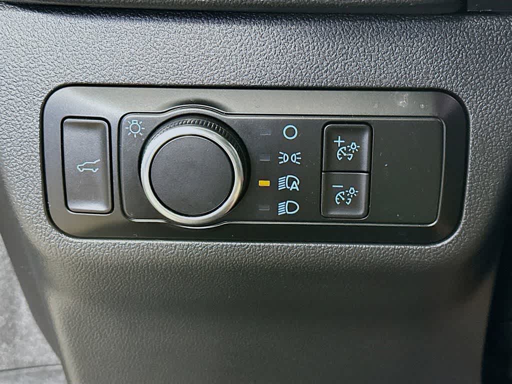 Thumbnail: 2023 Ford Escape - 27