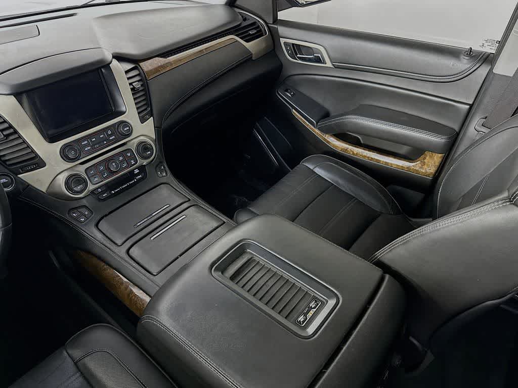 Thumbnail: 2016 GMC Yukon XL - 11