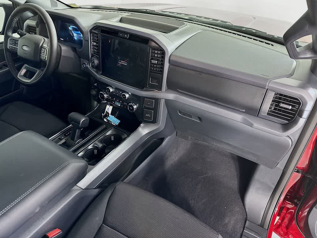 Thumbnail: 2025 Ford F-150 - 32