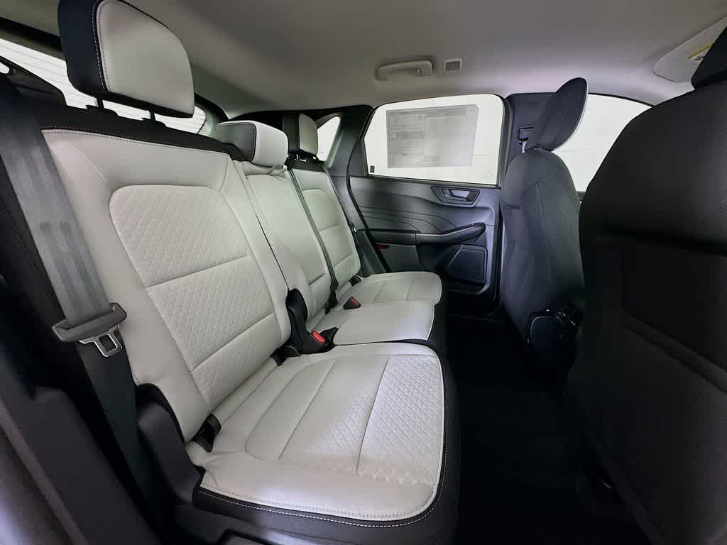 Thumbnail: 2026 Ford Escape - 31