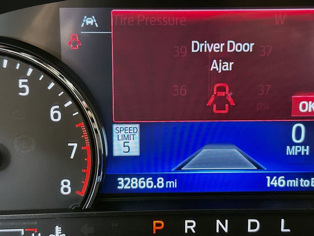 2022 Ford Explorer ST-Line 20