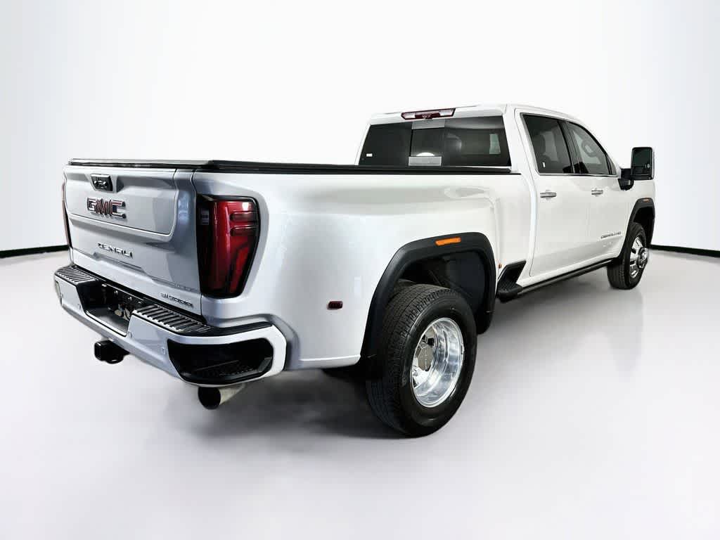 Thumbnail: 2024 GMC Sierra 3500 - 24