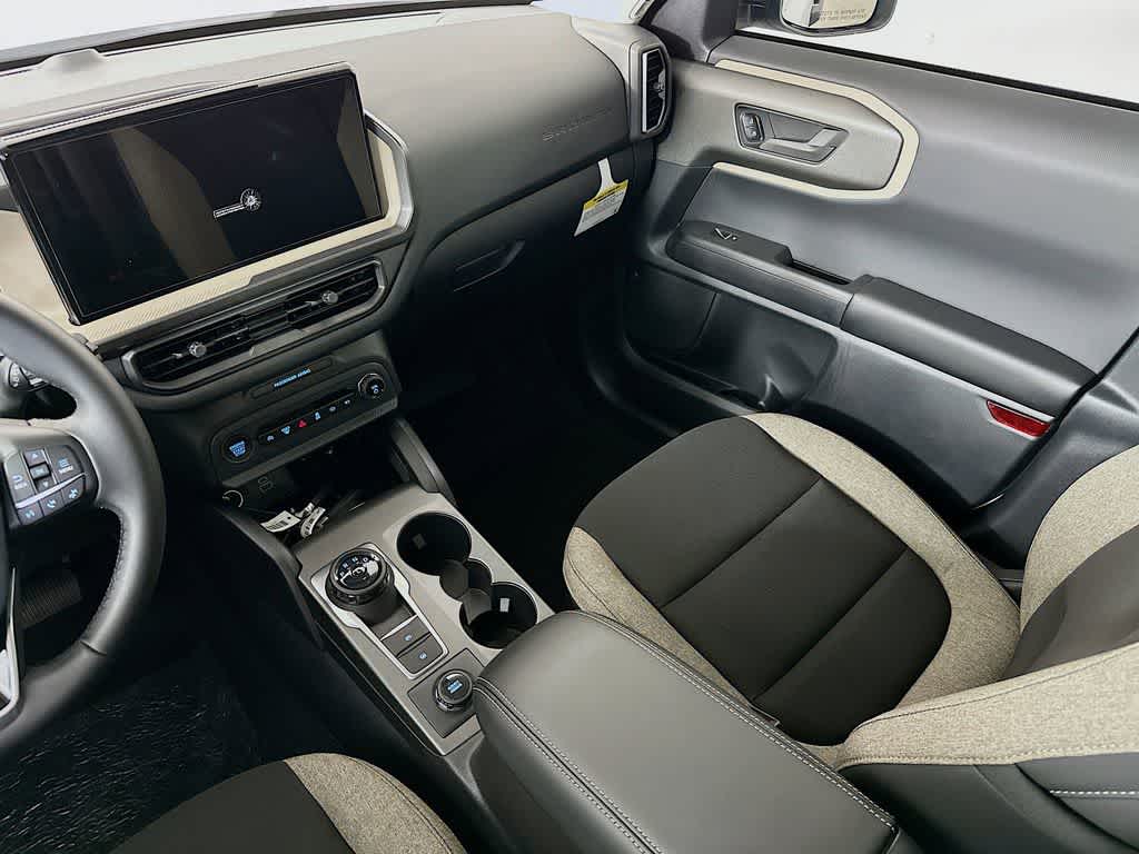 Thumbnail: 2025 Ford Bronco Sport - 11