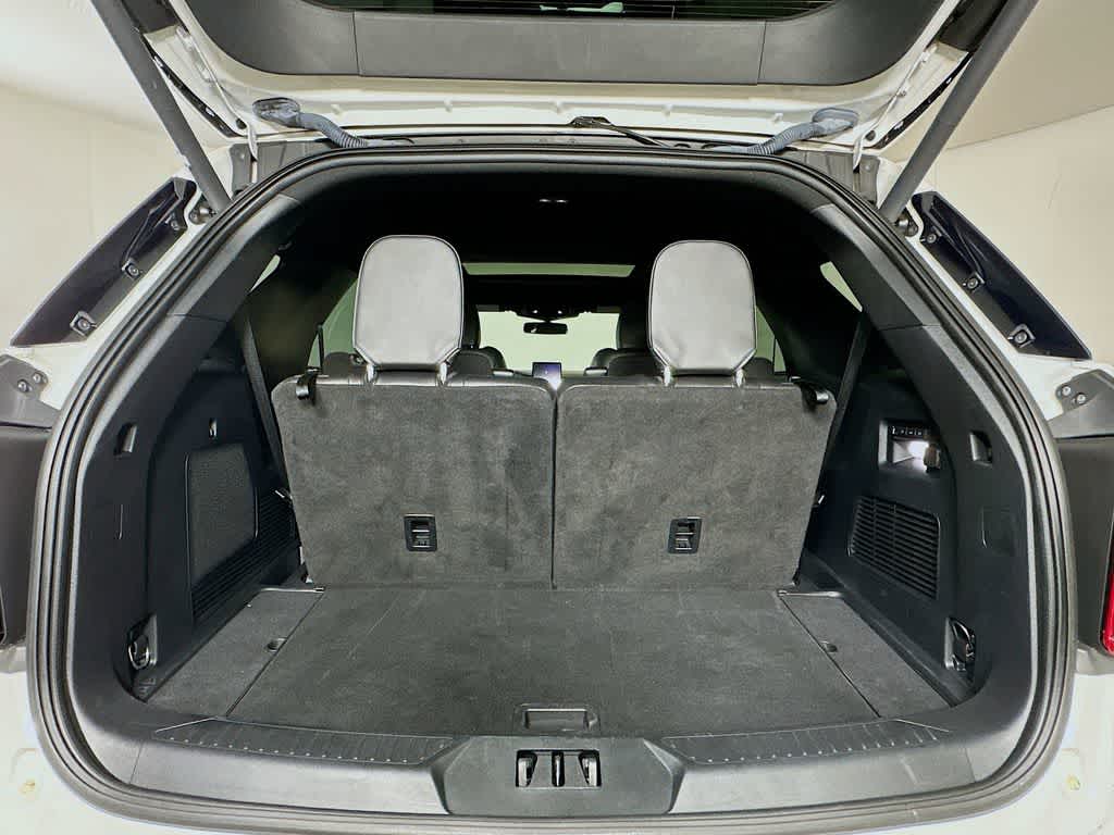 Thumbnail: 2022 Ford Explorer - 21